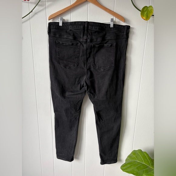 GAP Black High Rise Universal Jeggings Size 20 - Picture 4 of 4